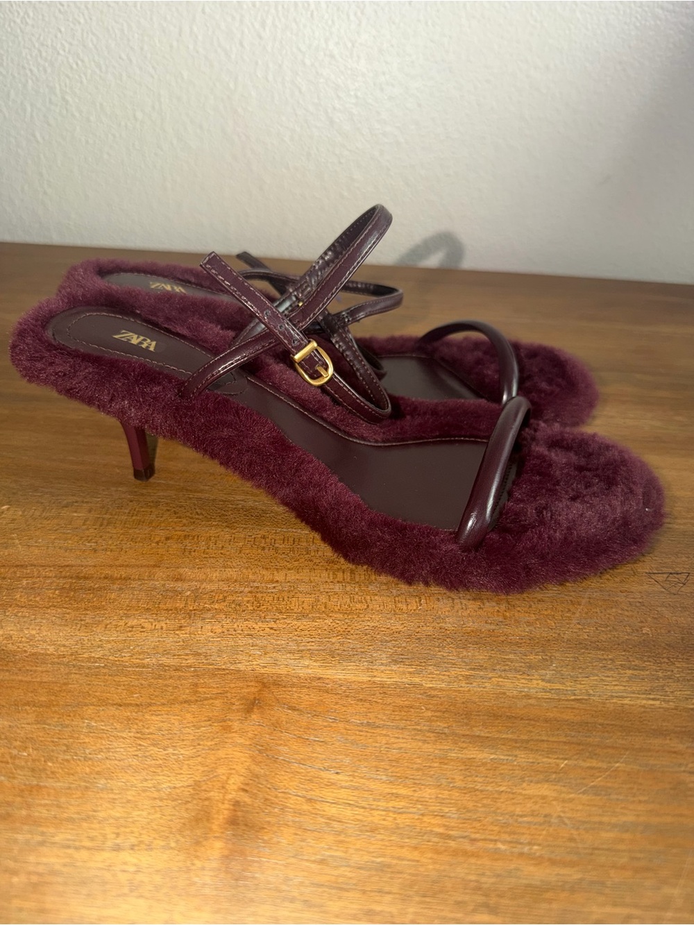 Zara Women's Plush Strap Sandals in Deep Wine - Picture 5 of 7